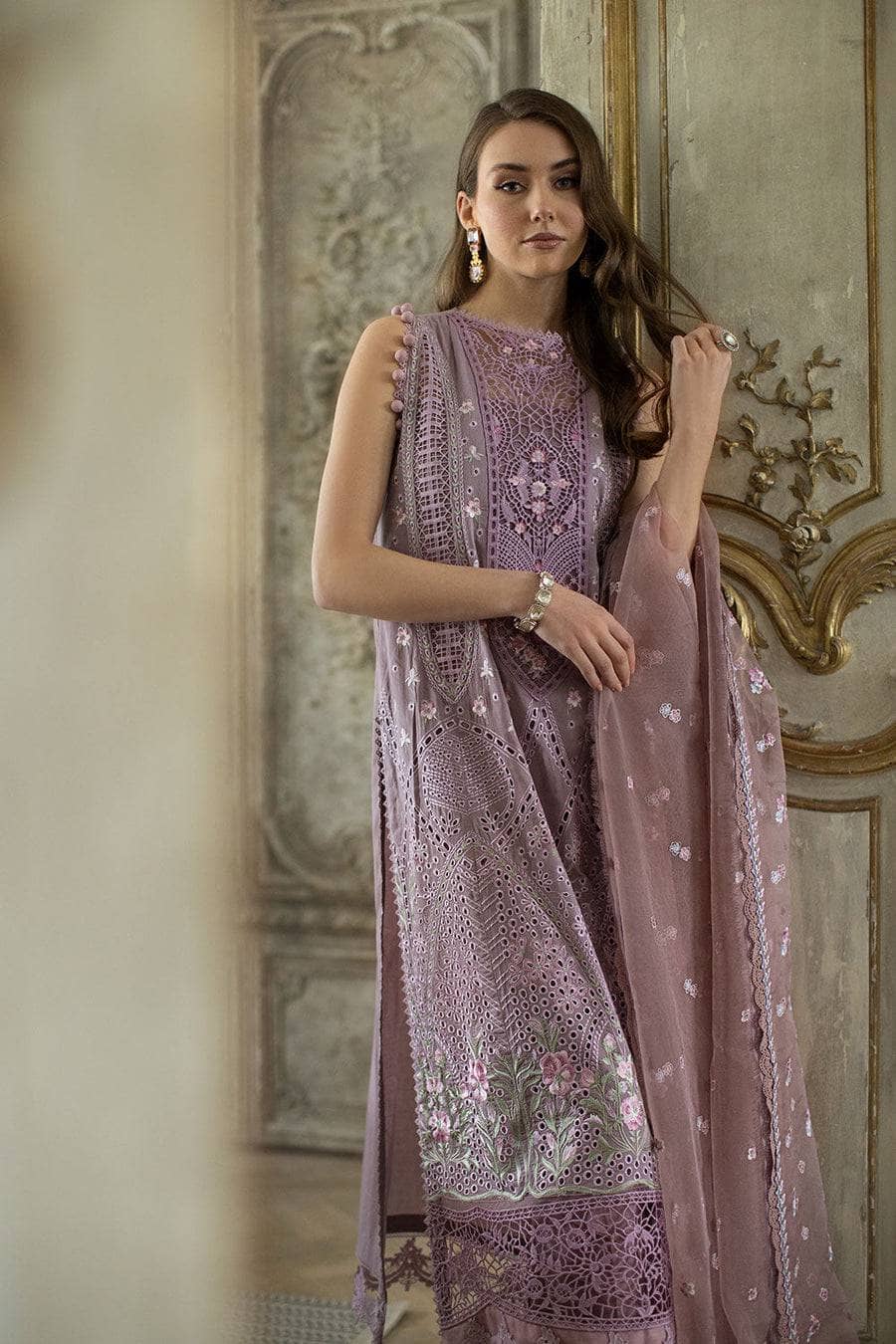 SOBIA NAZIR LUXURY CHIKANKARI EMBROIDERED LAWN - 3 PC UNSTITCHED