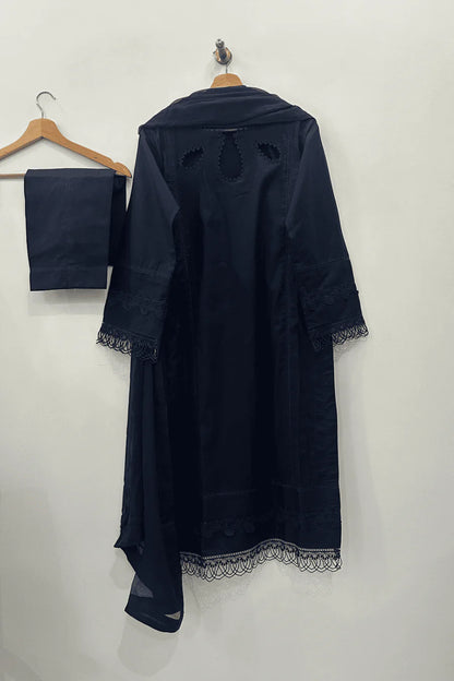 HOORAIN’S PRET COTTON LACE WORK - 3 PC STITCHED