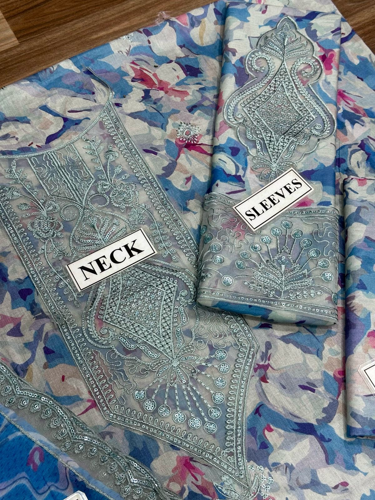 AFROZEH FORMALS PRINTED EMBROIDERED LAWN - 3 PC UNSTITCHED