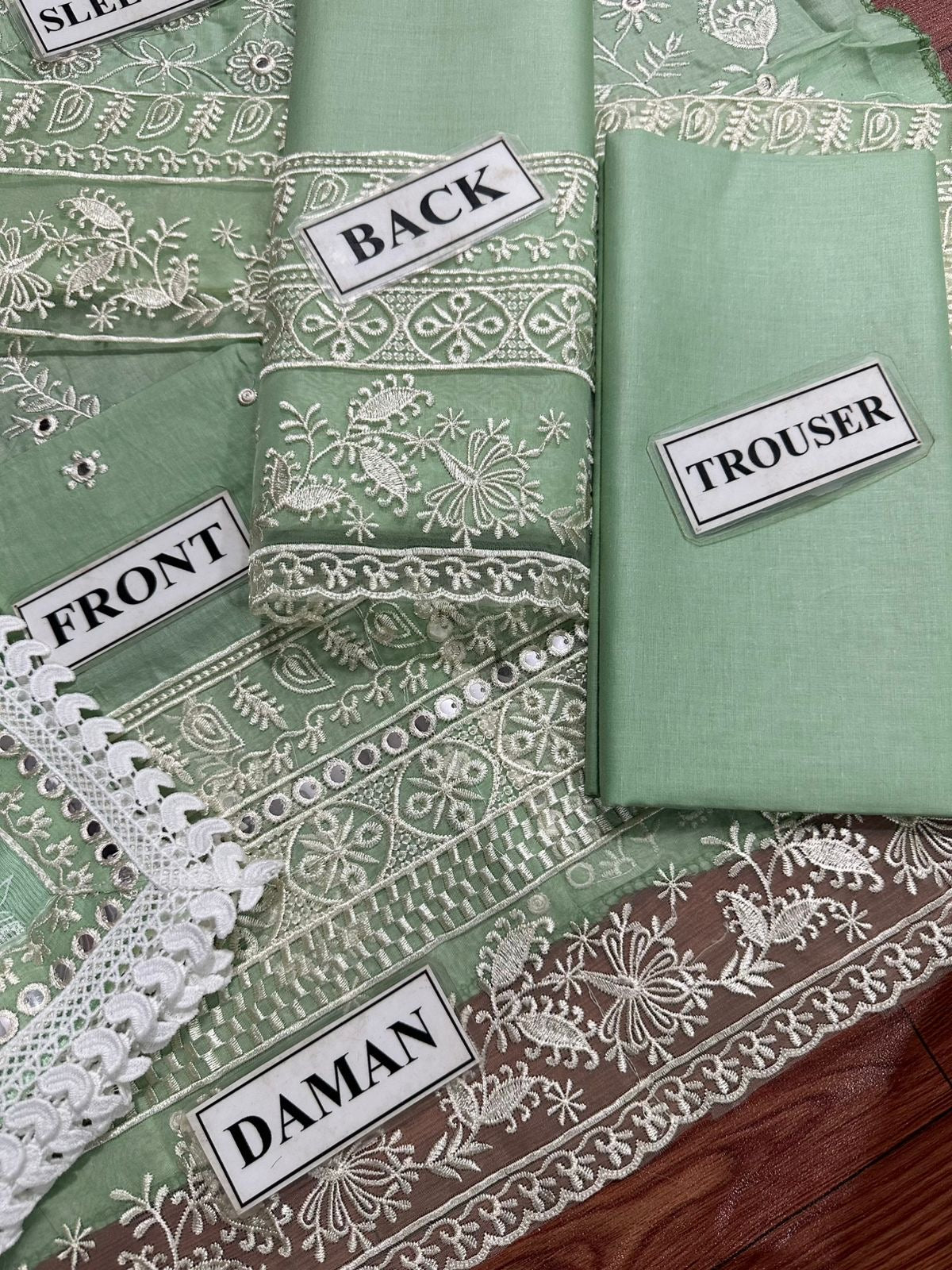 SOBIA NASIR LUXURY EMBROIDERED LAWN - 3 PC UNSTITCHED