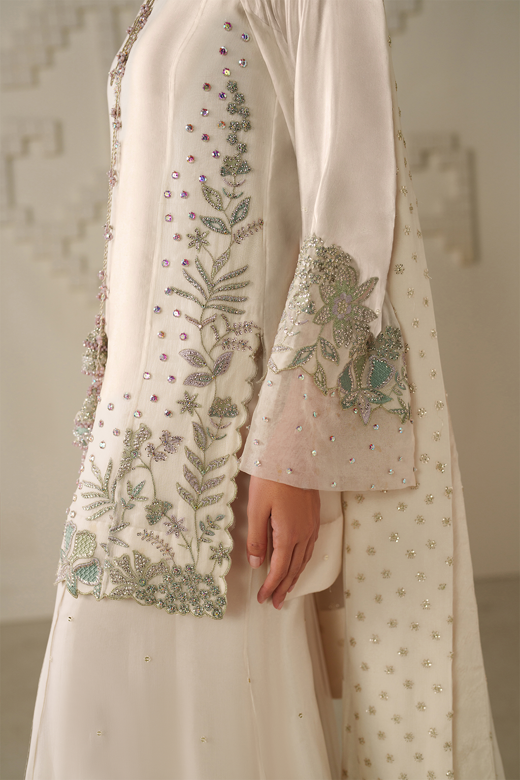 IZNIK EMBROIDERED CHIFFON - 3 PC UNSTITCHED