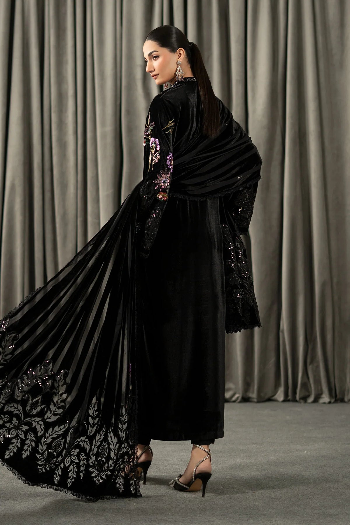 MARIA B LUXURY EMBROIDERED VELVET DRESS - 3 PC UNSTITCHED