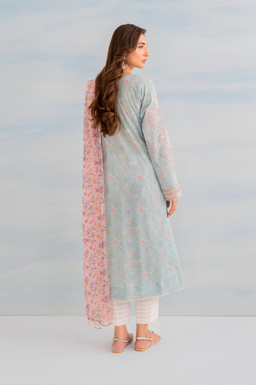 IZNIK GUZEL FORMALS EMBROIDERED PRINTED LAWN - 3 PC UNSTITCHED