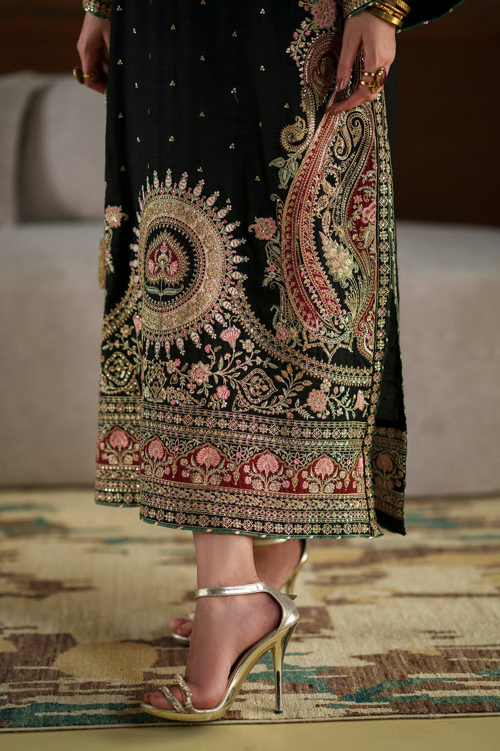 ETHNC LUXURY EMBROIDERED SILK KAFTAN - 3 PC UNSTITCHED