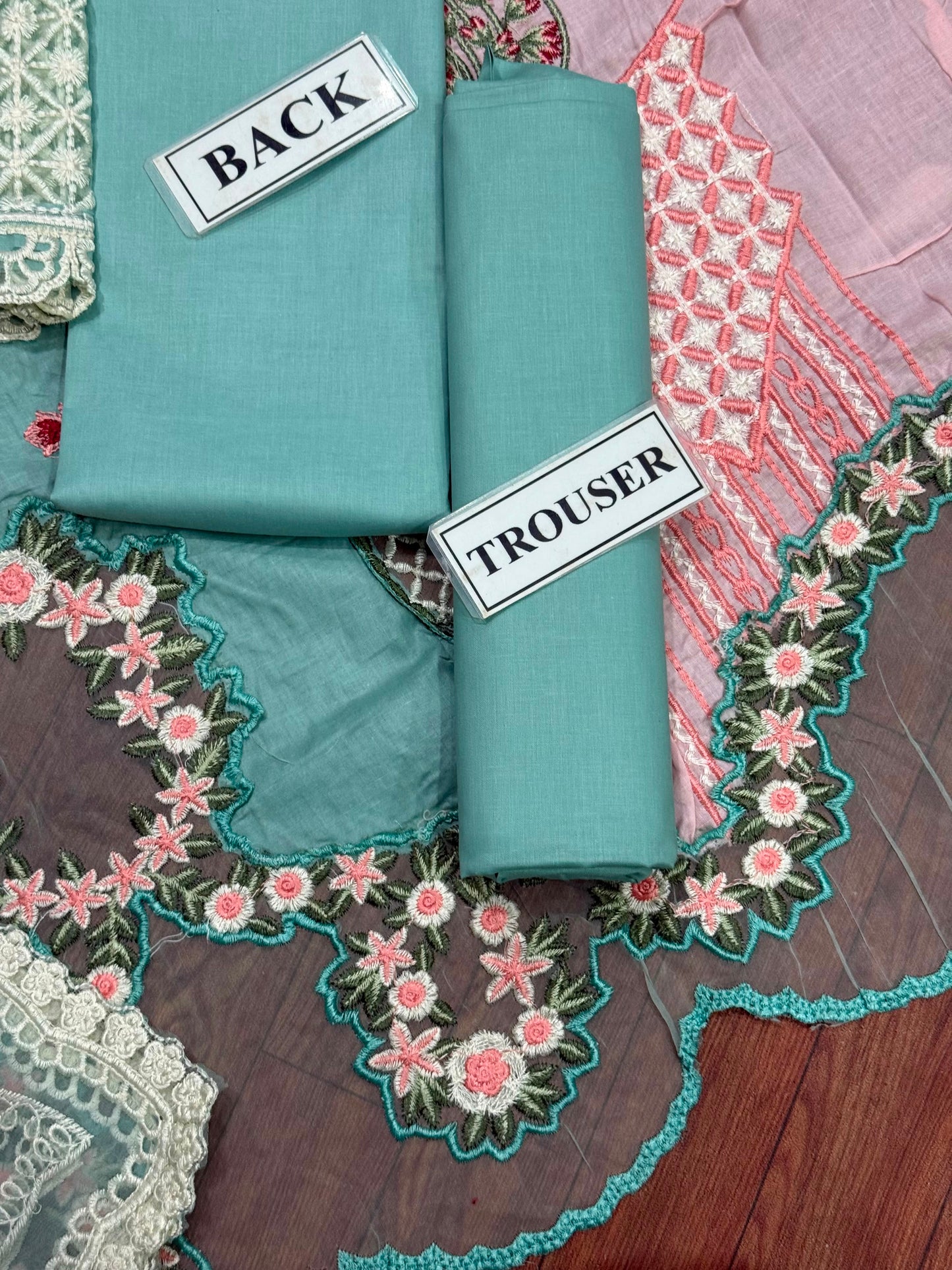 CRIMSON LUXURY EMBROIDERED LAWN - 3 PC UNSTITCHED