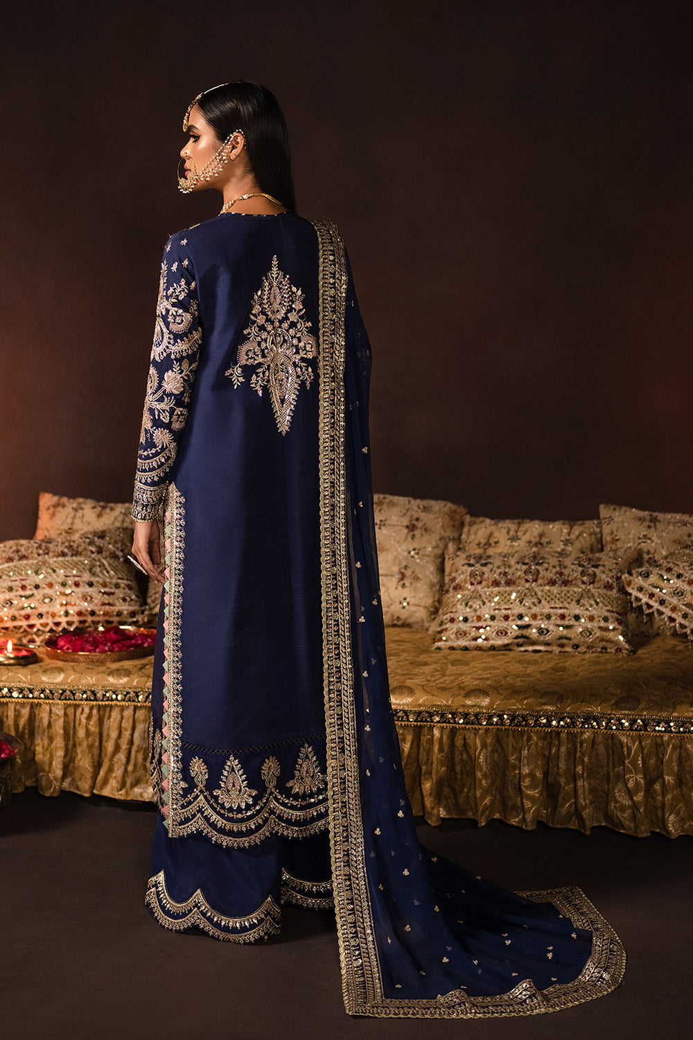 MAYA BY AFROZEH LUXURY VELVET EMBROIDERED - 3 PC UNSTITCHED