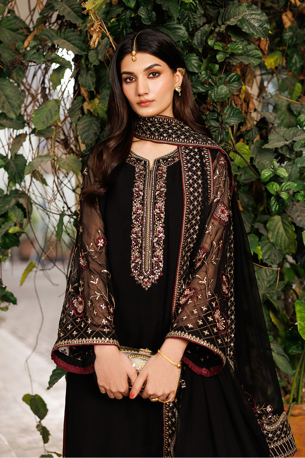 IZNIK EMBROIDERED CHIFFON - 3 PC UNSTITCHED