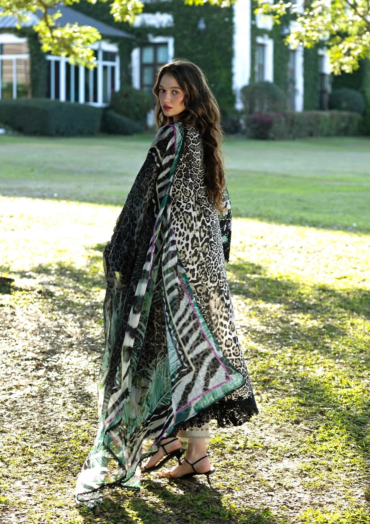 ELAF DIGITAL PRINTED EMBROIDERED LAWN - 3 PC UNSTITCHED