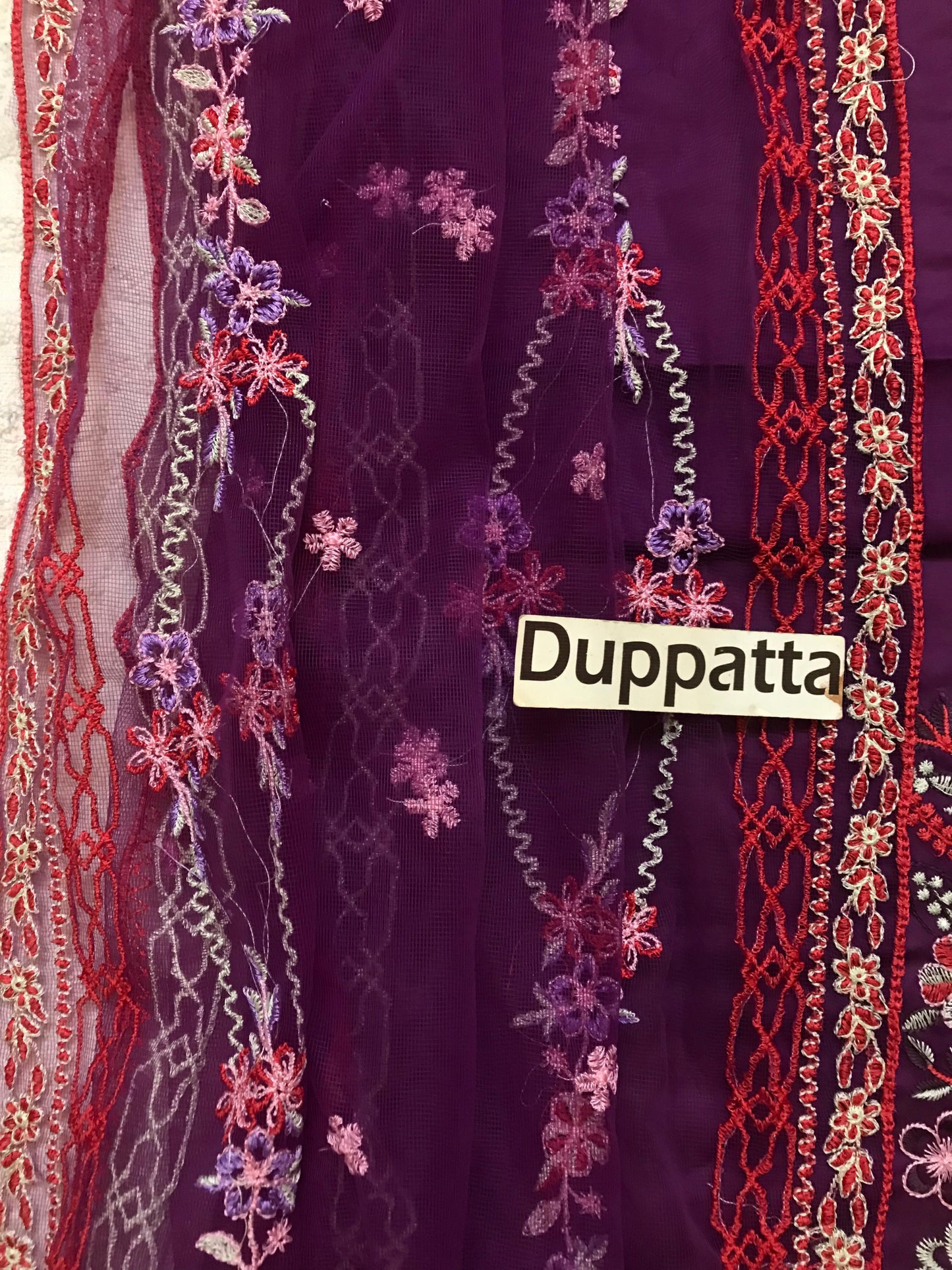 BIN ILYAS CHIKANKARI EMBROIDERED LAWN - 3 PC UNSTITCHED