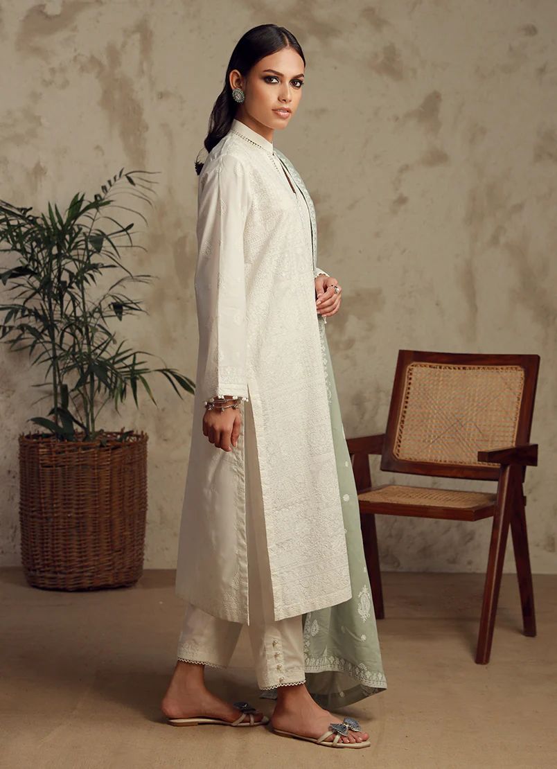IMAGE PREMIUM EMBROIDERED LAWN - 3 PC UNSTITCHED