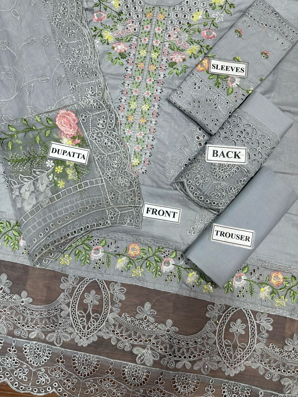 MUSLIM BOUTIQUE EMBROIDERED CHIKANKARI LAWN - 3 PC UNSTITCHED