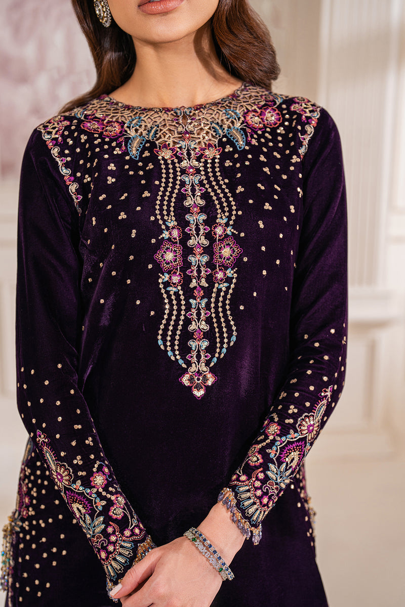 BAROQUE LUXURY EMBROIDERED VELVET - 3 PC UNSTITCHED