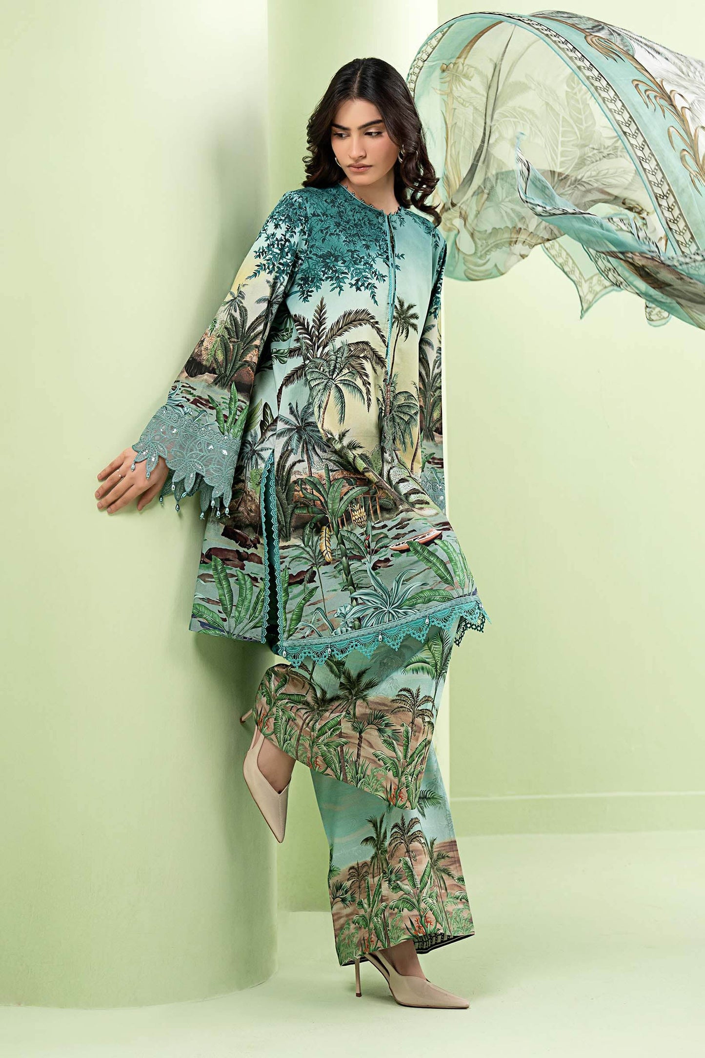 MARIA B DIGITAL PRINTED LAWN EMBROIDERED - 3 PC UNSTITCHED