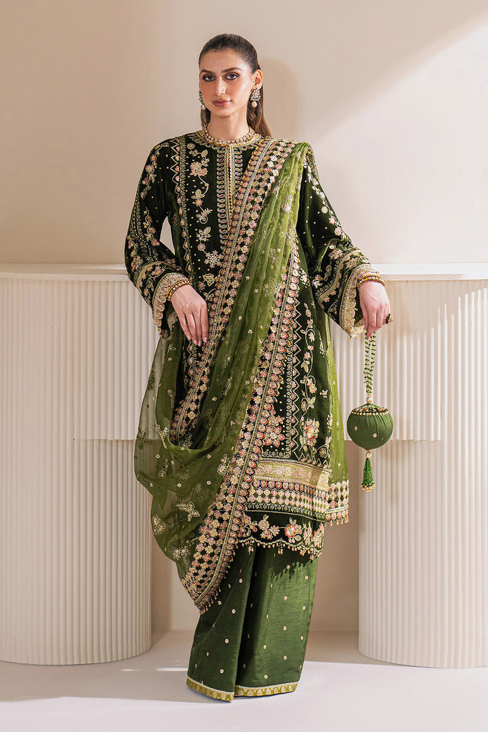 BAROQUE LUXURY EMBROIDERED VELVET - 3 PC UNSTITCHED