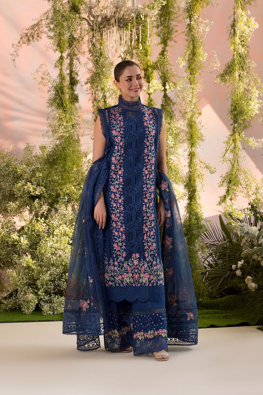SOBIA NAZIR LUXURY EMBROIDERED LAWN - 3 PC UNSTITCHED