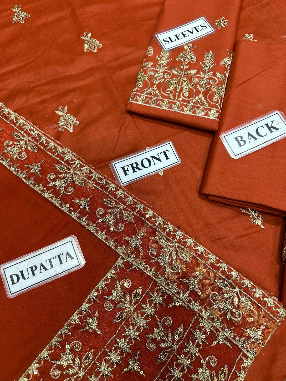 SHEENORA EMBROIDERED LAWN - 3 PC UNSTITCHED