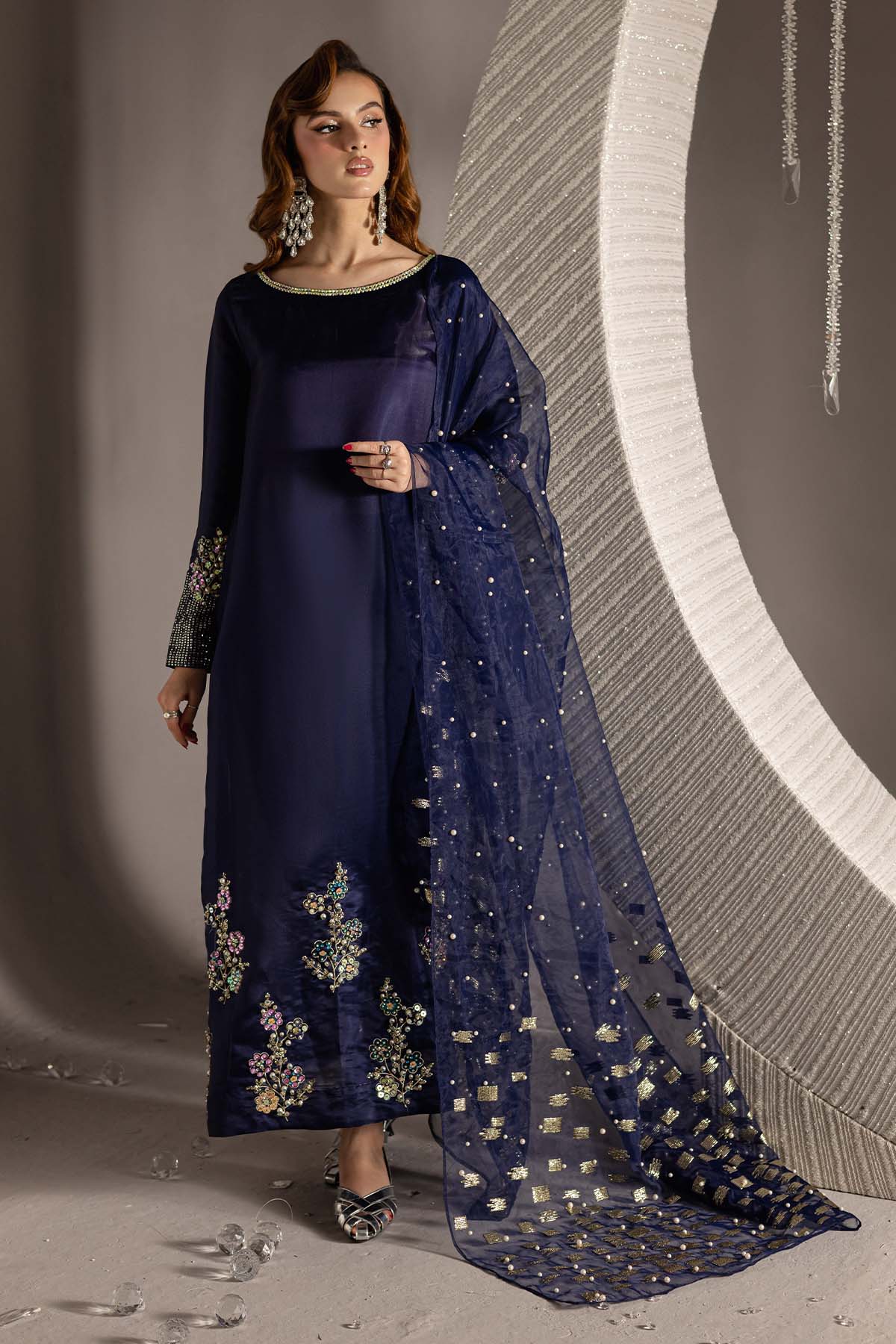 NUREH EMBROIDERED RAW SILK HANDMADE - 3 PC UNSTITCHED