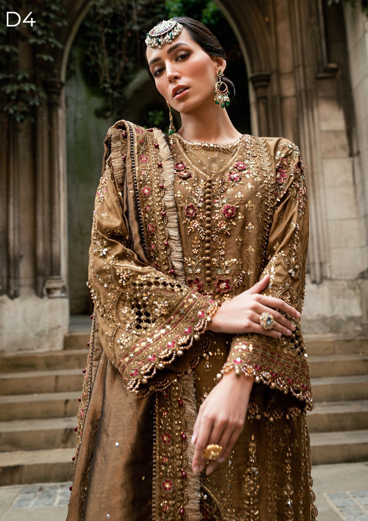 MARIA B WEDDING EMBROIDERED RAW SILK - 3 PC UNSTITCHED