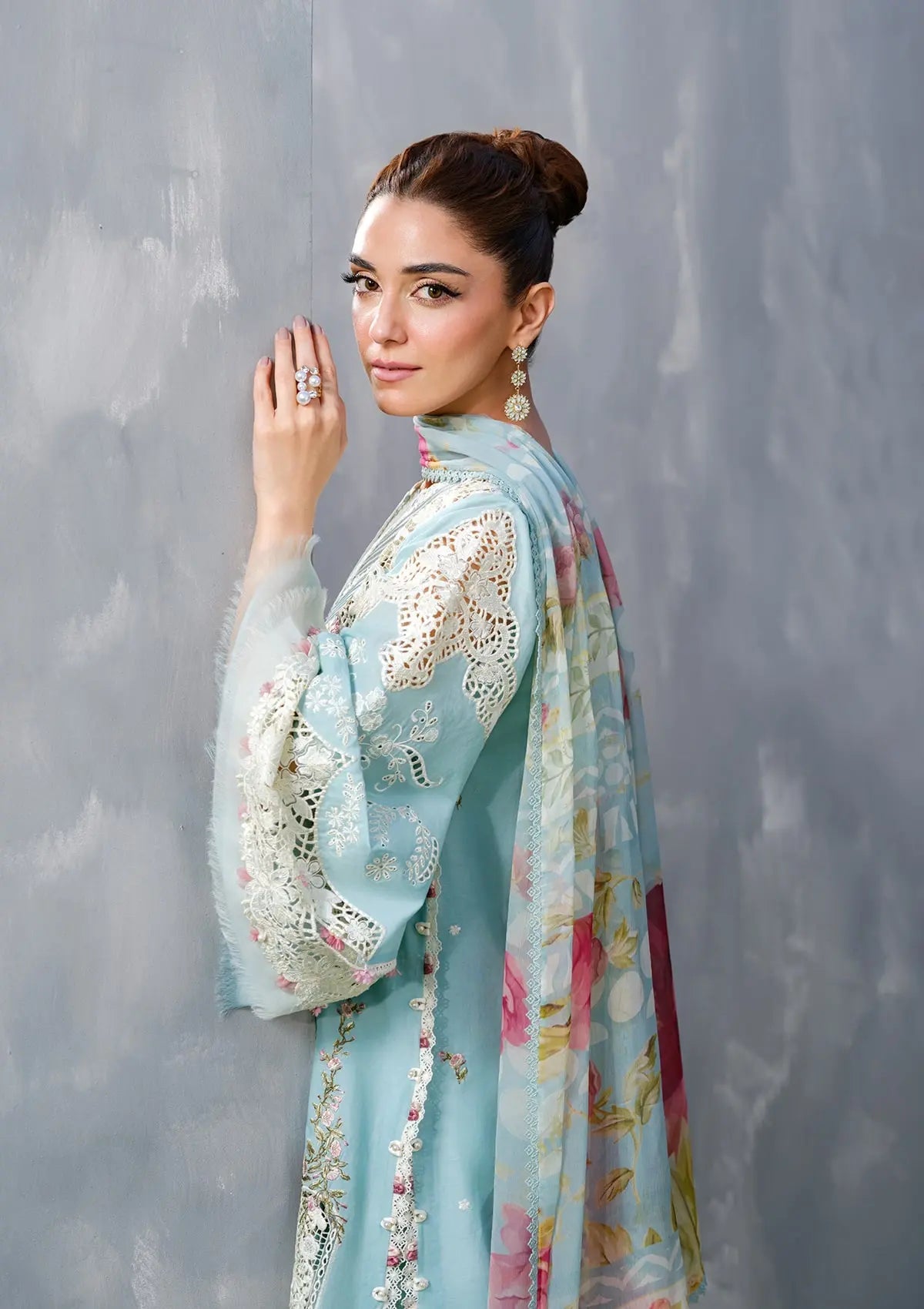 ELAF PREMIUM EMBROIDERED CHIKANKARI LAWN - 3 PC UNSTITCHED