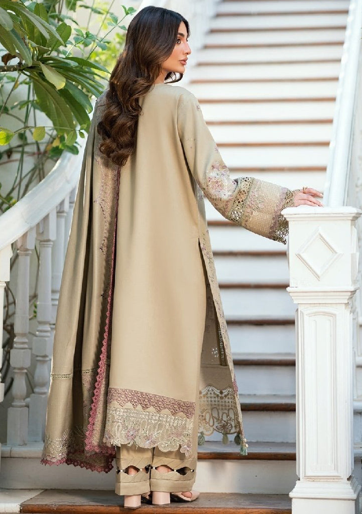 EMBROIDERED LAWN DRESS - 3 PC UNSTITCHED