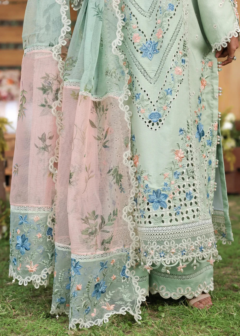 SARDINIA LUXURY EMBROIDERED LAWN - 3 PC UNSTITCHED