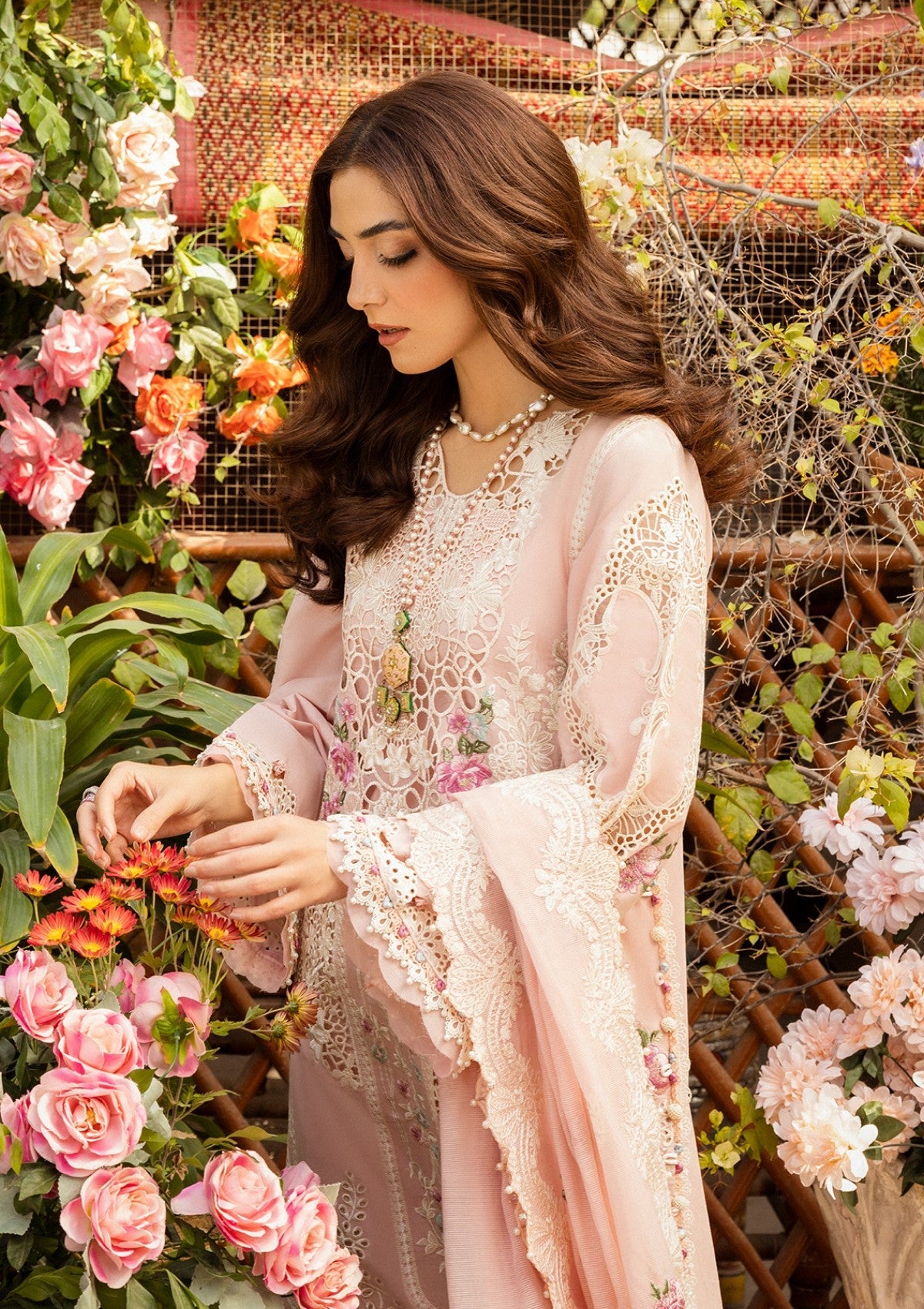 ELAF CHIKANKARI EMBROIDERED LAWN - 3 PC UNSTITCHED