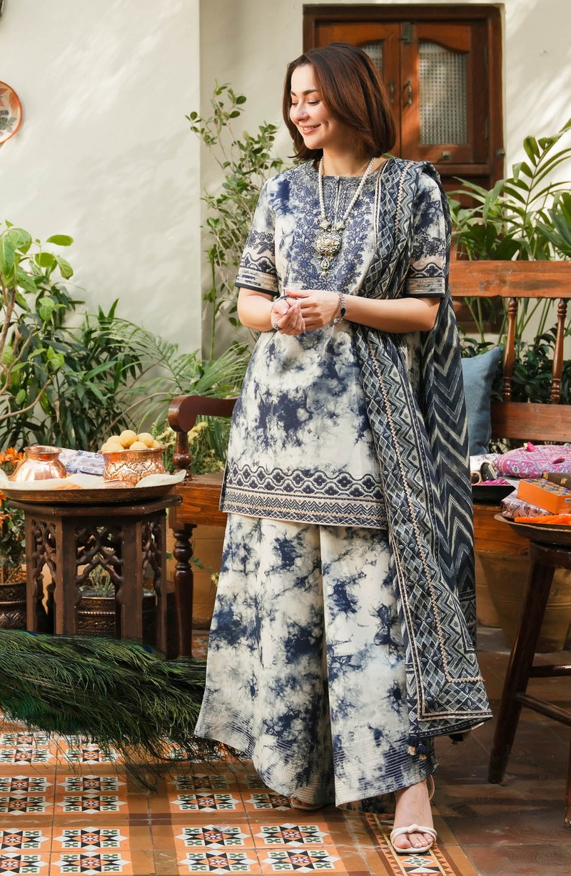 SAPPHIRE EMBROIDERED PRINTED LAWN - 3 PC UNSTITCHED