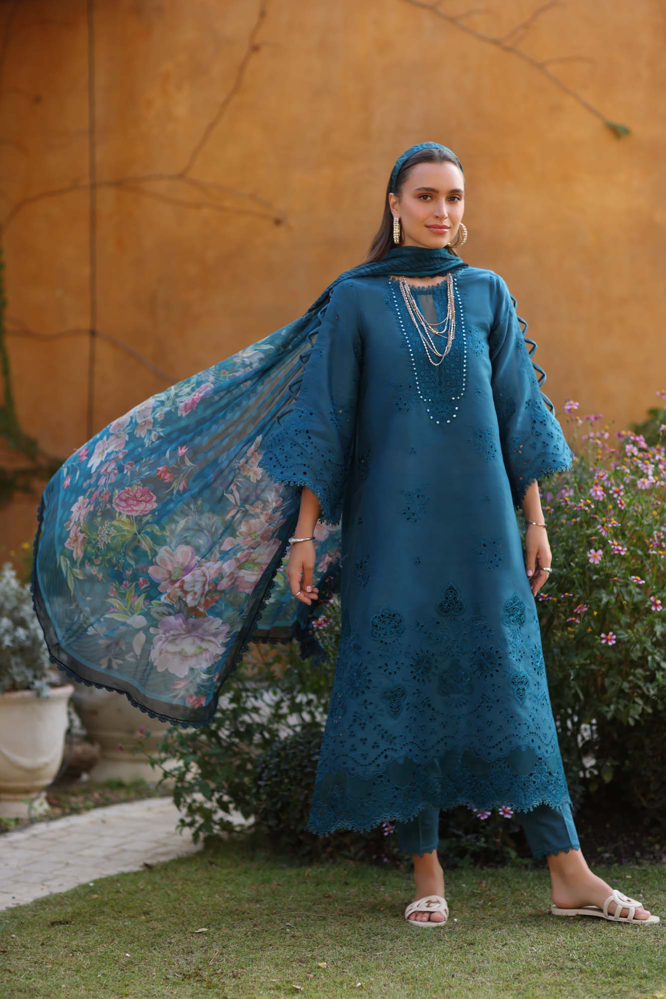 NOOR BY SADIA EMBROIDERED CHIKANKARI LAWN - 3 PC UNSTITCHED