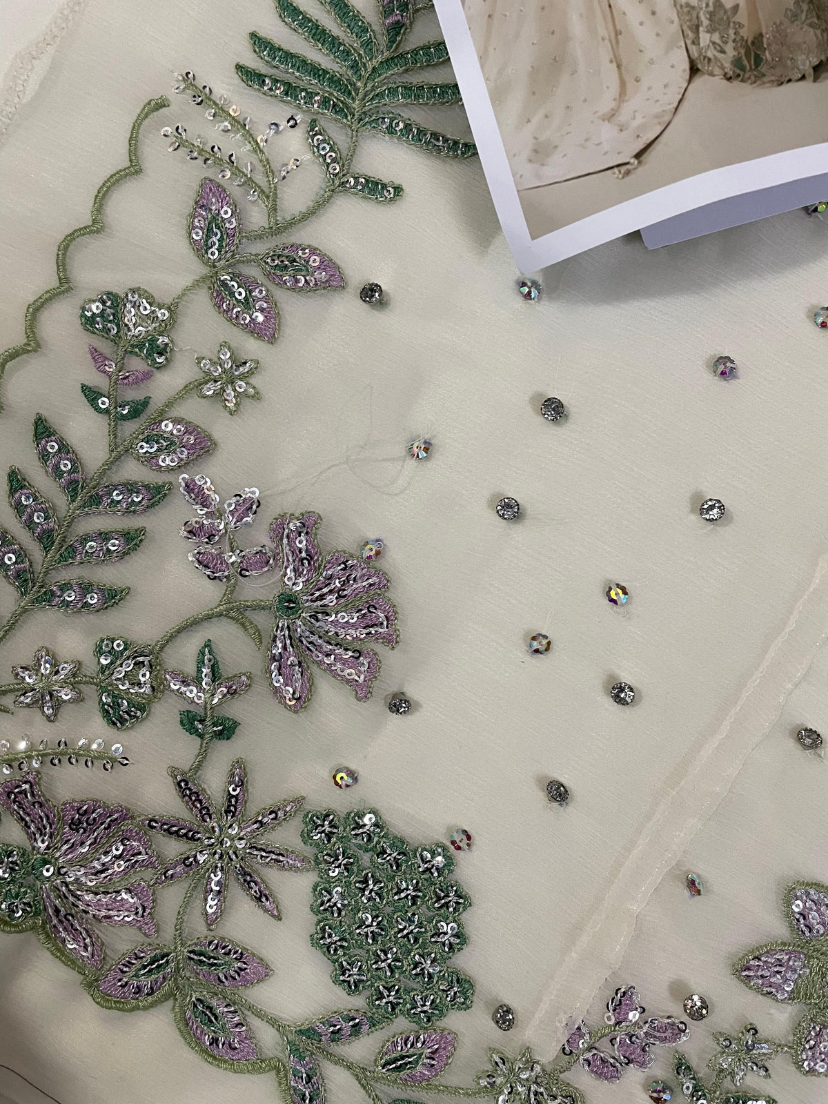 IZNIK EMBROIDERED CHIFFON - 3 PC UNSTITCHED