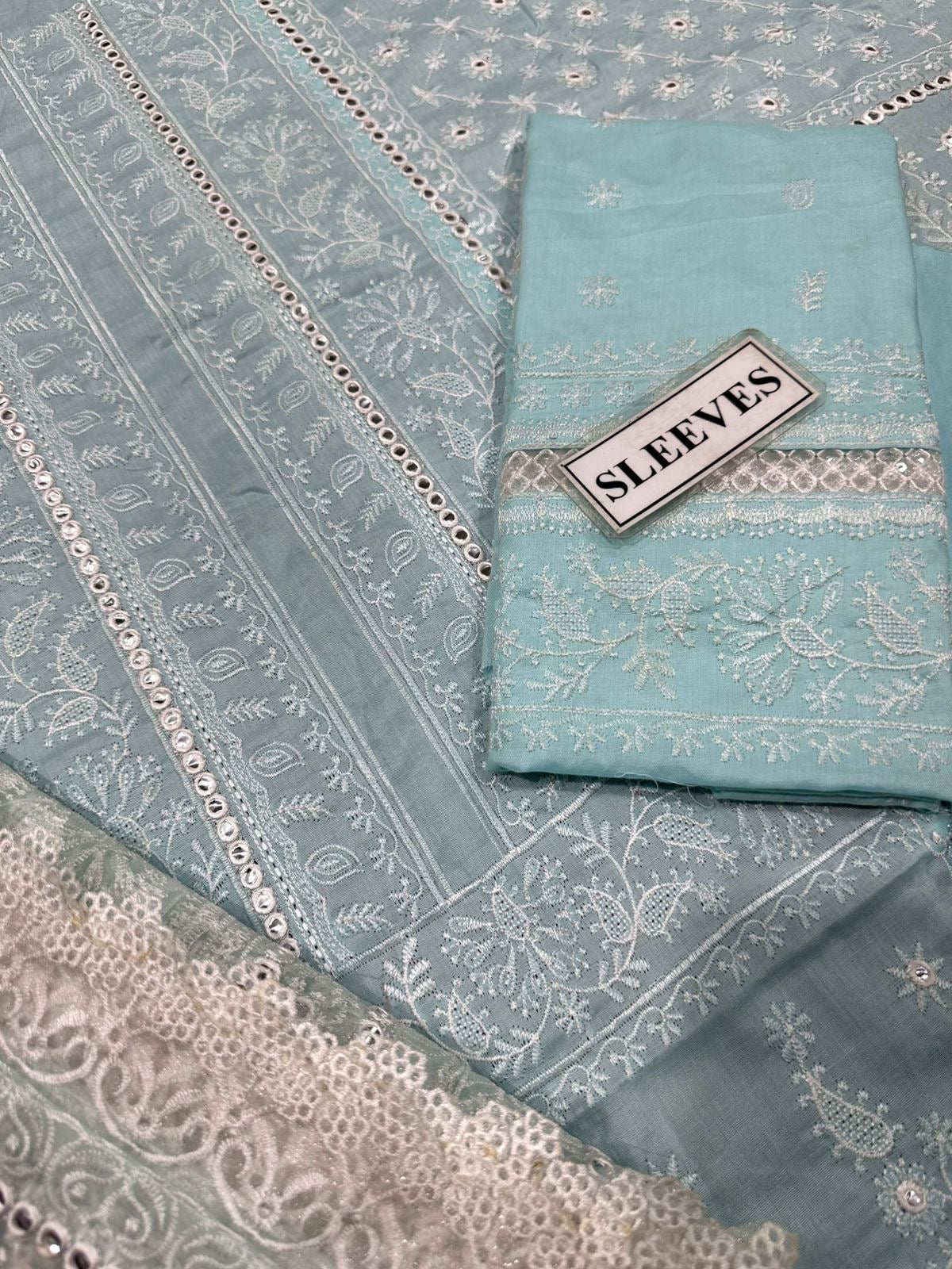 SOBIA NAZIR LUXURY EMBROIDERED LAWN - 3 PC UNSTITCHED