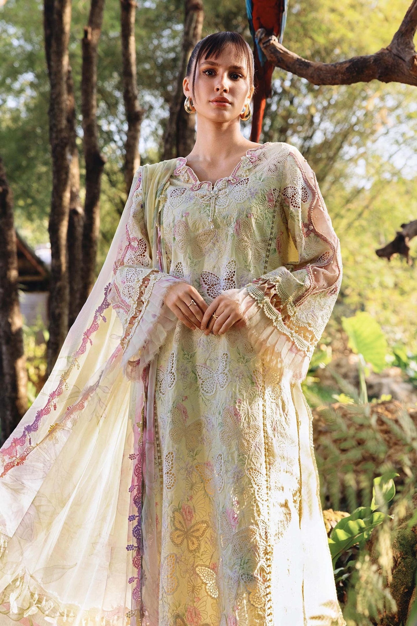 MARIA B FORMALS EMBROIDERED LAWN - 3 PC UNSTITCHED