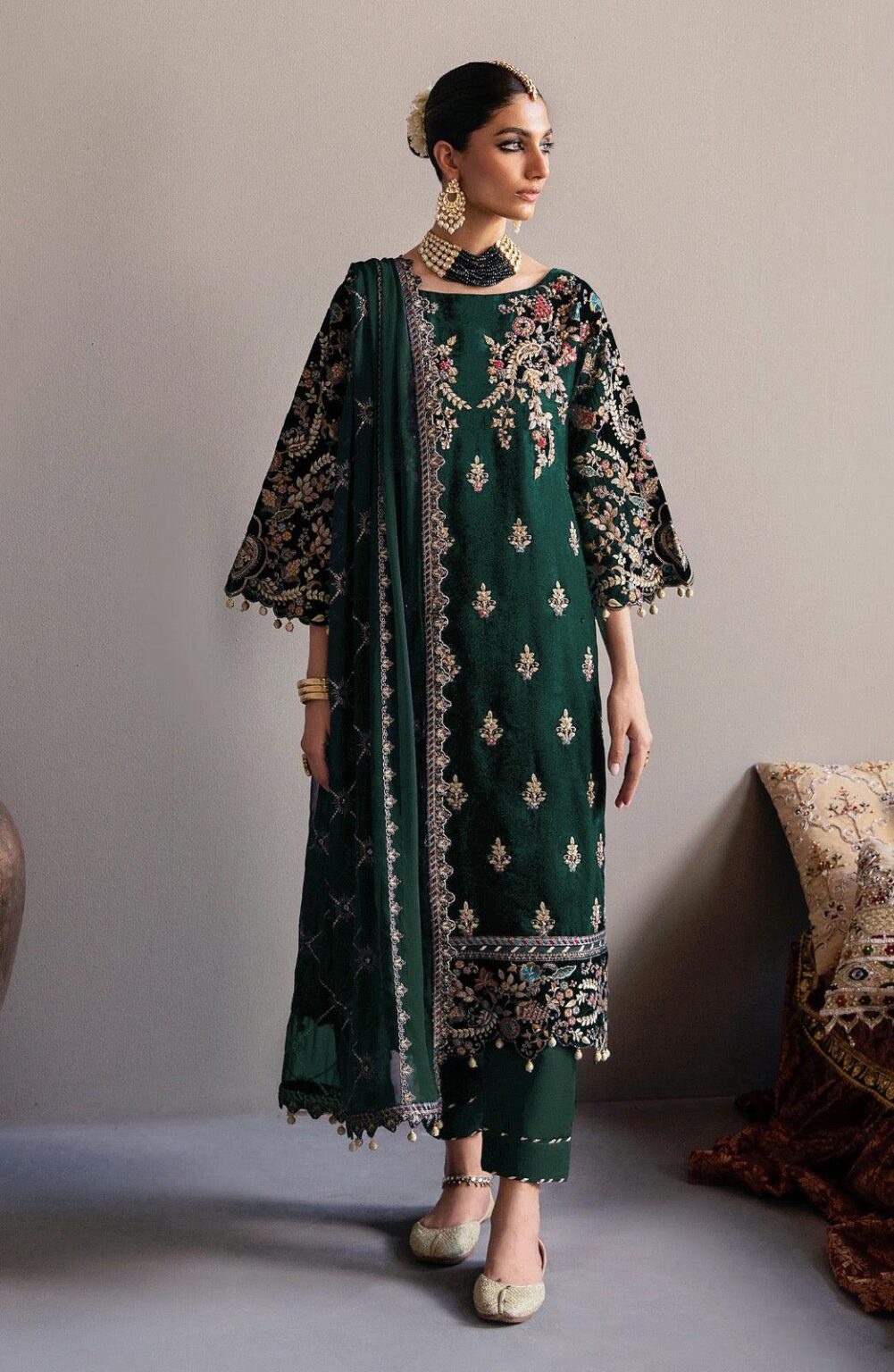 EMAAN ADEEL LUXURY EMBROIDERED VELVET - 3 PC UNSTITCHED
