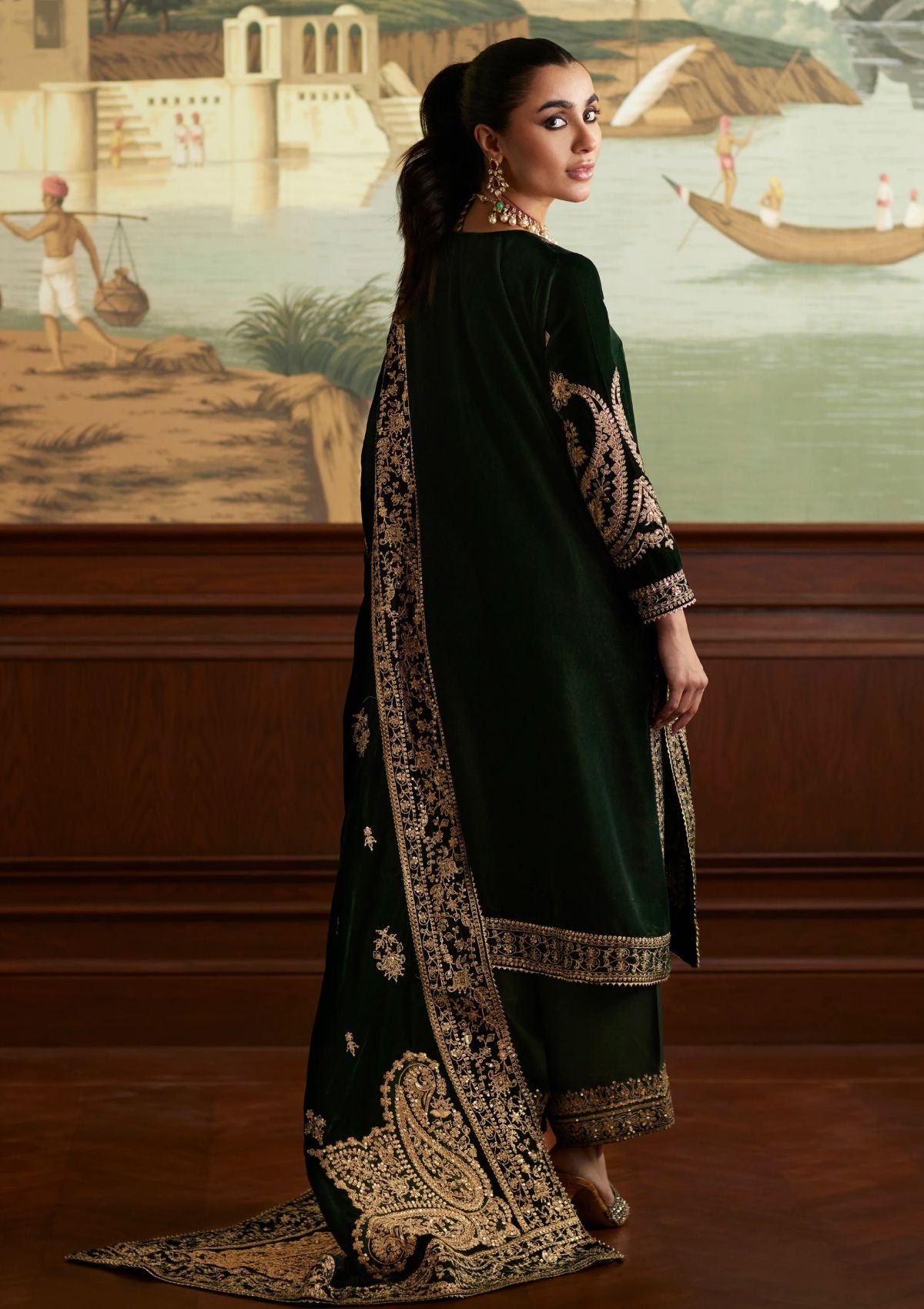 MINA HASSAN MICRO 9000 VELVET EMBROIDERED - 3 PC UNSTITCHED