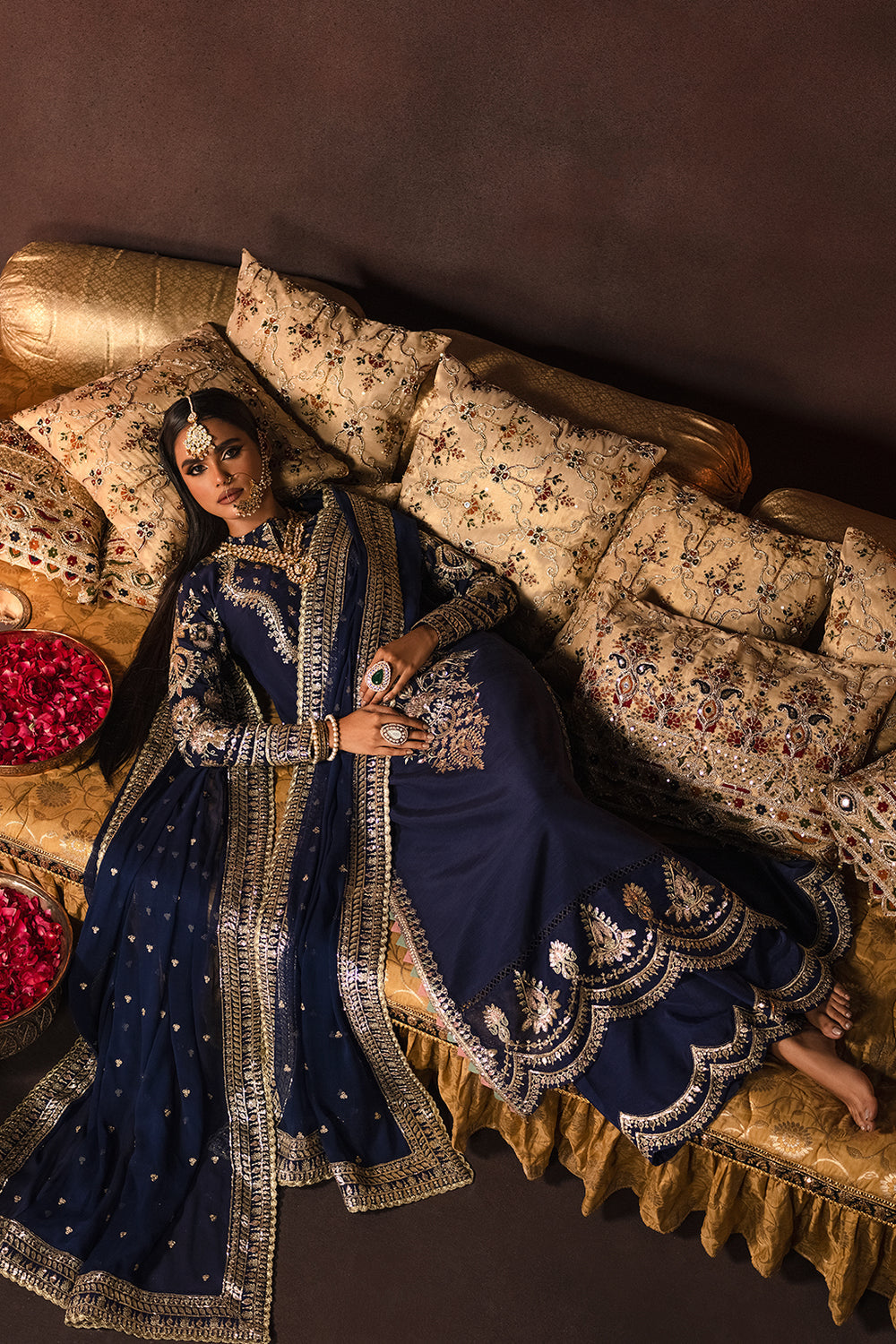 MAYA BY AFROZEH LUXURY VELVET EMBROIDERED - 3 PC UNSTITCHED