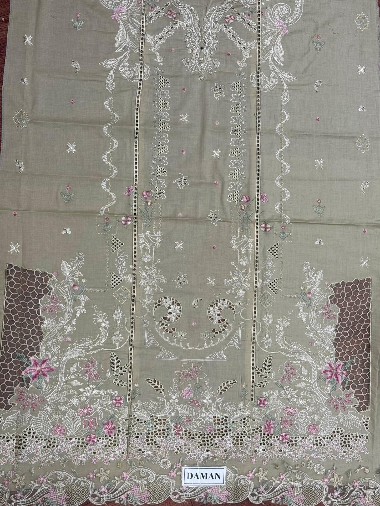 QALAMKAR SAHIL EMBROIDERED LAWN - 3 PC UNSTITCHED