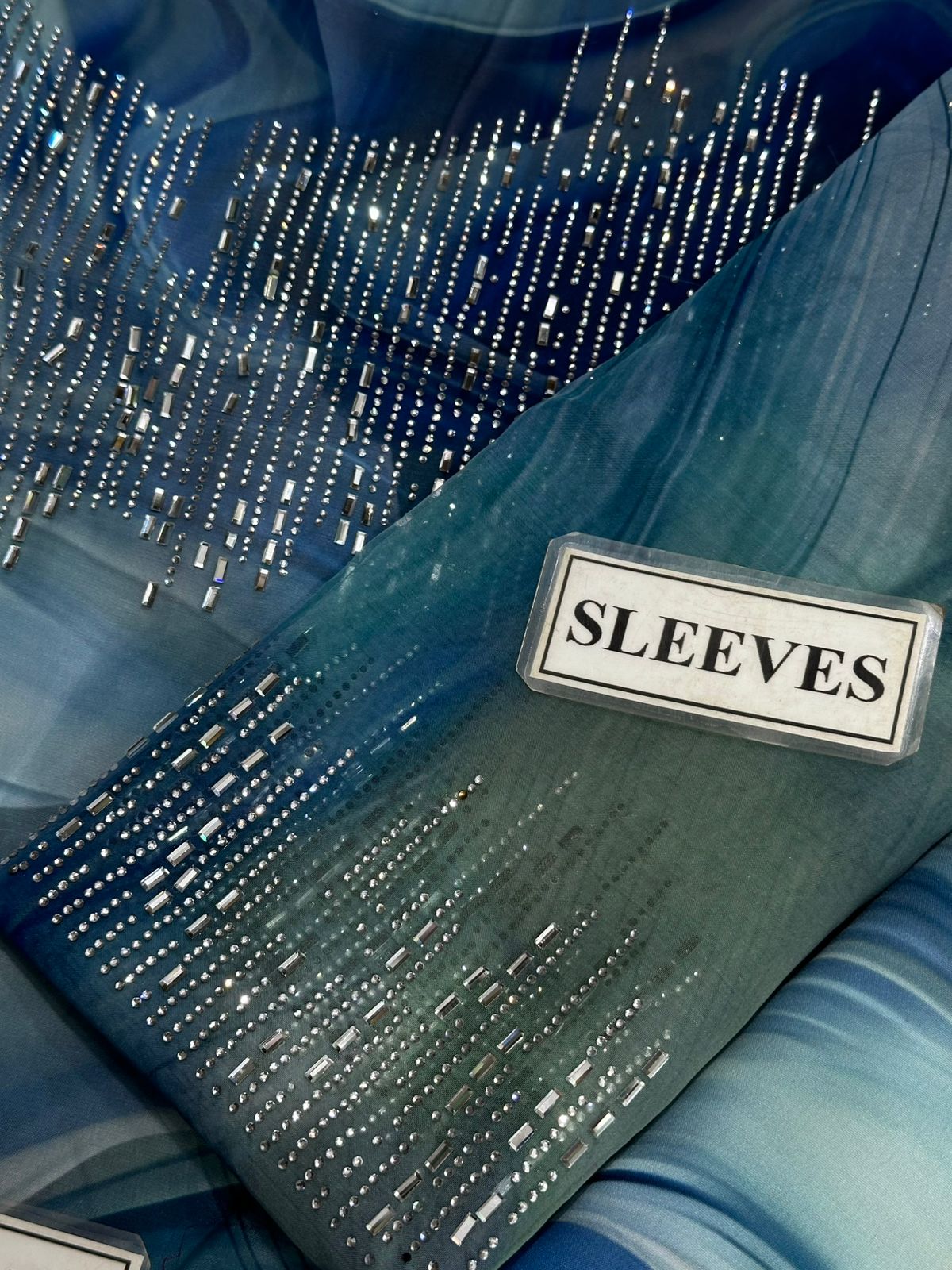 AZMIN DIGITAL PRINTED ORGANZA - 3 PC UNSTITCHED