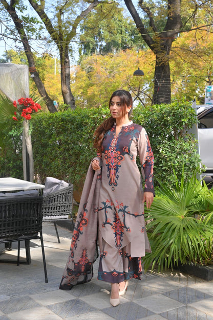 HOORAIN’S PRET DIGITAL PRINTED LAWN - 3 PC STITCHED