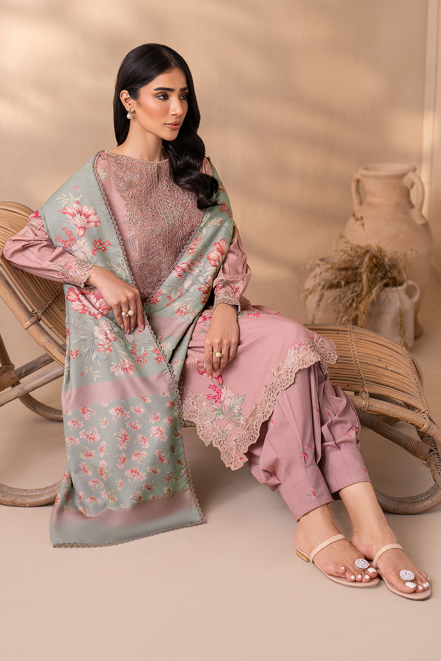 IZNIK FORMALS PRINTED EMBROIDERED LAWN - 3 PC UNSTITCHED