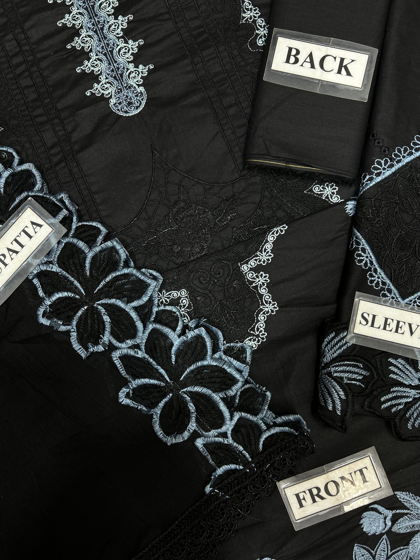 PARISHAY LUXURY EMBROIDERED LAWN - 3 PC UNSTITCHED
