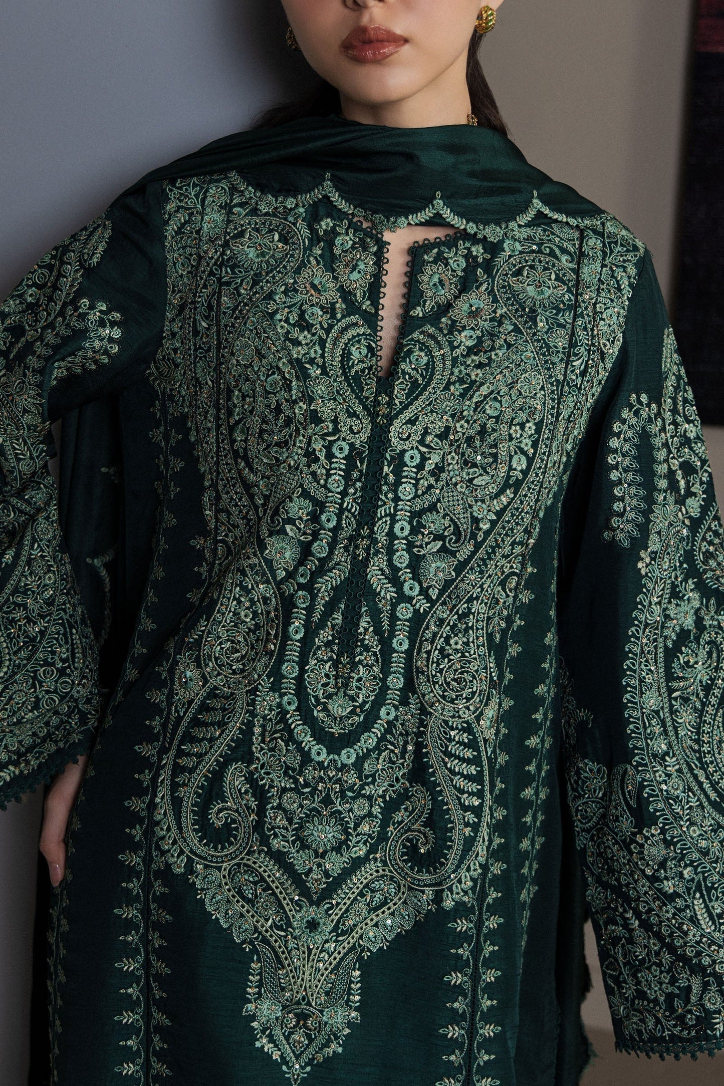 ZARA SHAHJAHAN LUXURY EMBROIDERED LAWN - 3 PC UNSTITCHED
