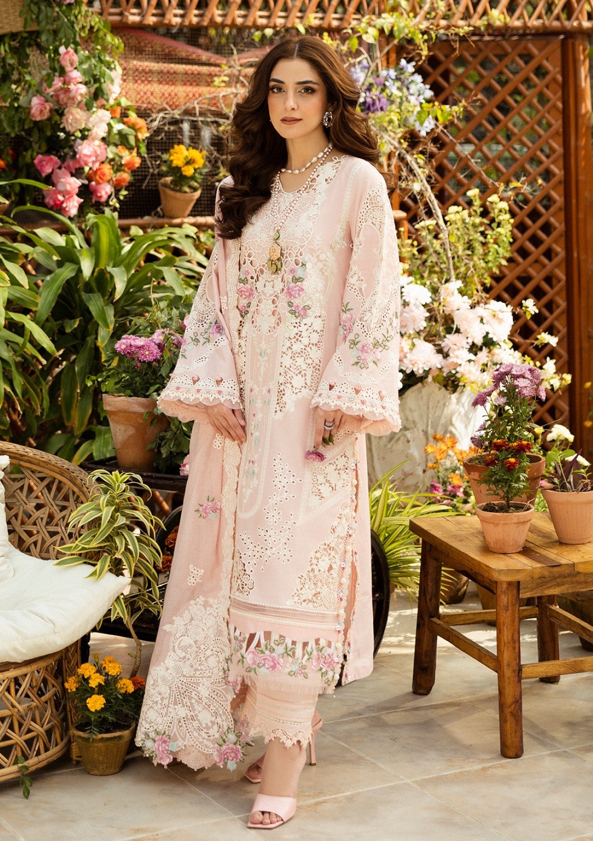 ELAF CHIKANKARI EMBROIDERED LAWN - 3 PC UNSTITCHED