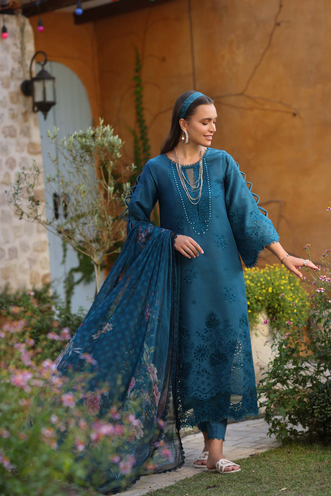 NOOR BY SADIA EMBROIDERED CHIKANKARI LAWN - 3 PC UNSTITCHED