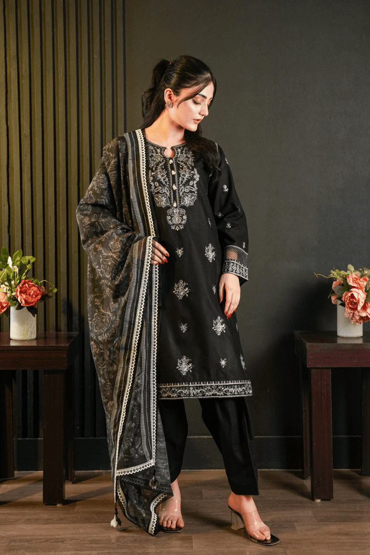 HOORAINS PRET EMBROIDERED COTTON - 3 PC STITCHED