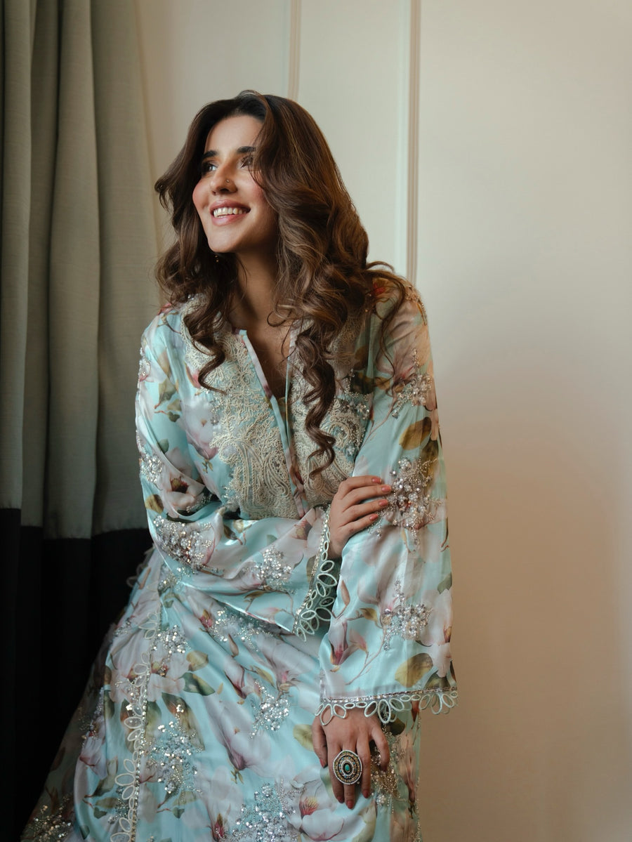 ANEELA’S EMBROIDERED LAWN - 3 PC UNSTITCHED
