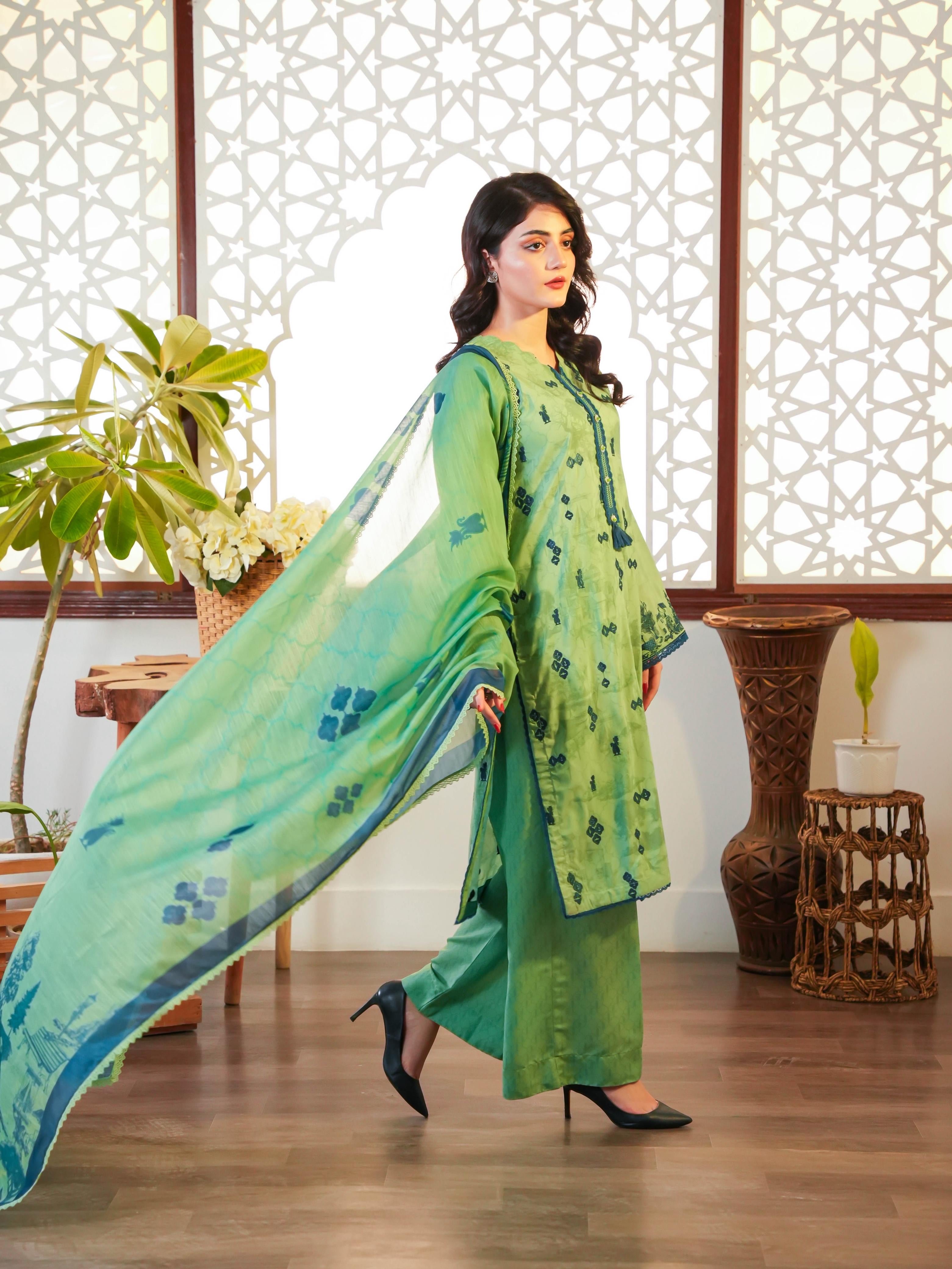 HOORAINS PRET EMBROIDERED LAWN - 3 PC STITCHED