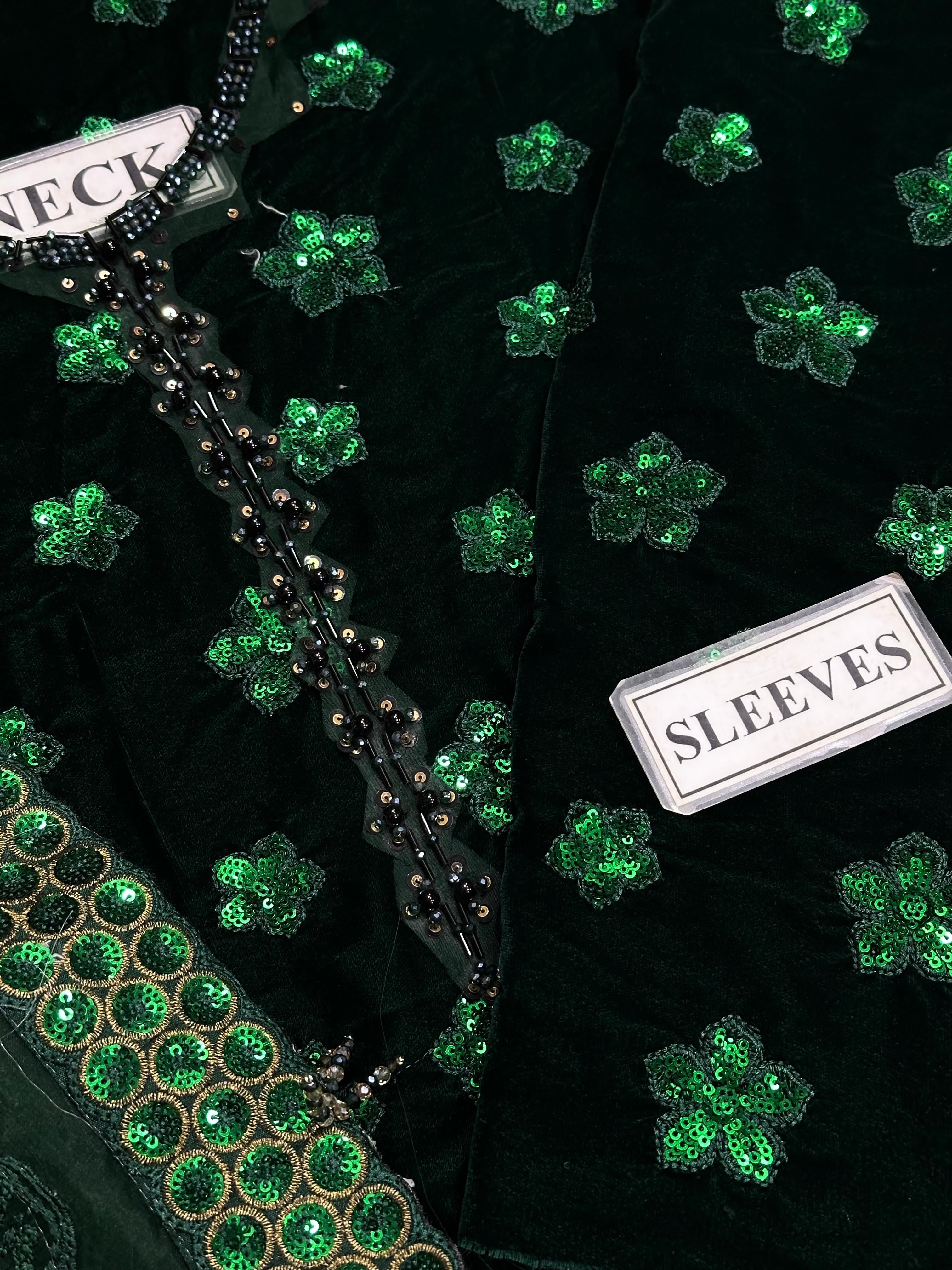 IZNIK LUXURY EMBROIDERED VELVET - 3 PC UNSTITCHED