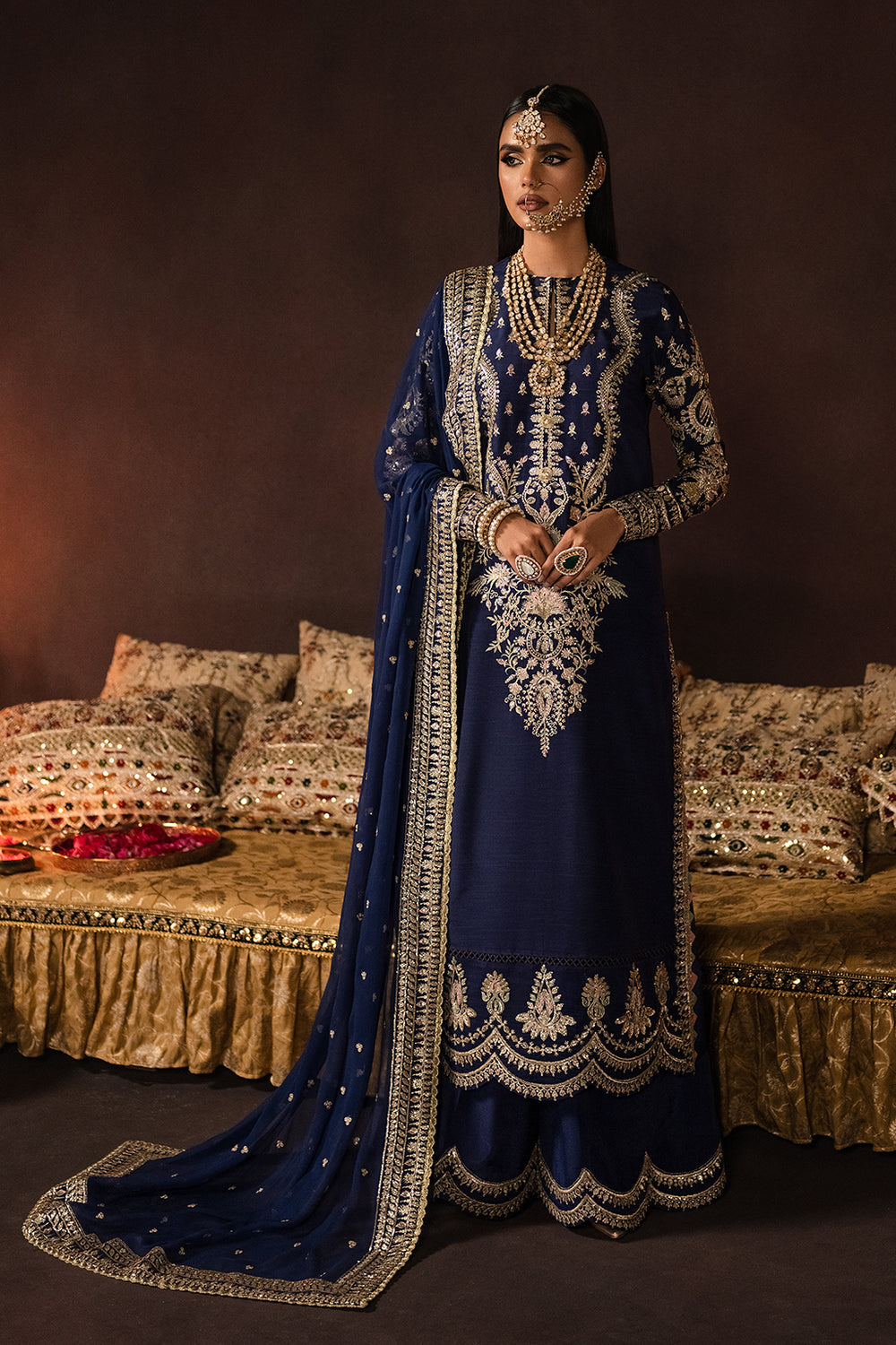 MAYA BY AFROZEH LUXURY VELVET EMBROIDERED - 3 PC UNSTITCHED