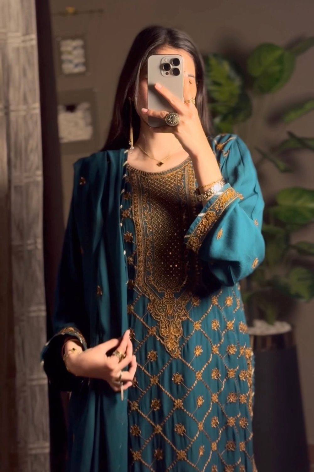 HOORAIN’S PRET LUXURY EMBROIDERED CHIFFON - 3 PC STITCHED