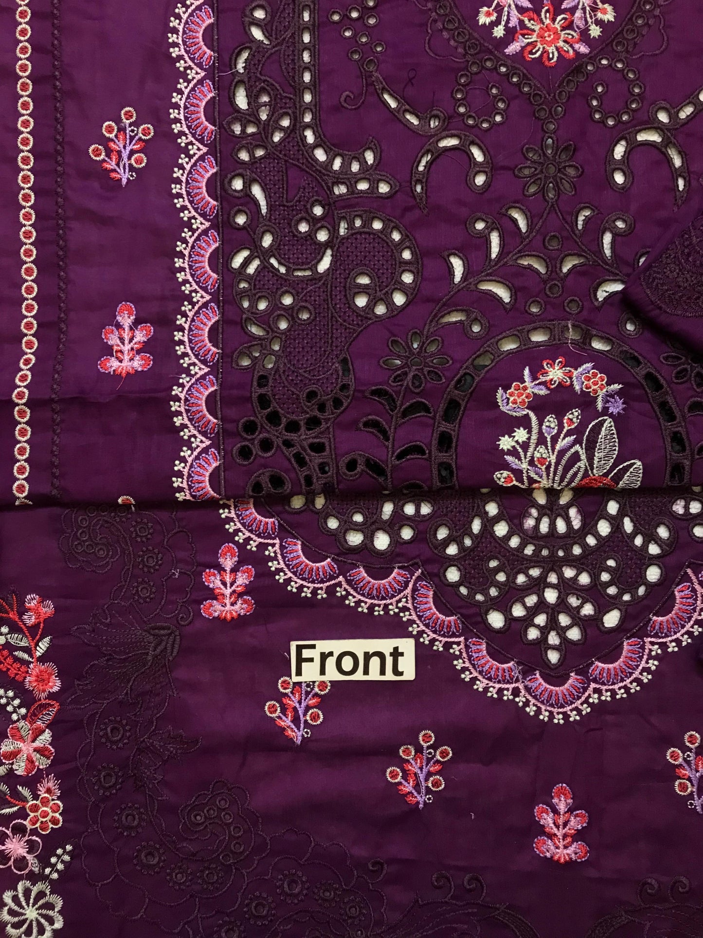 BIN ILYAS CHIKANKARI EMBROIDERED LAWN - 3 PC UNSTITCHED