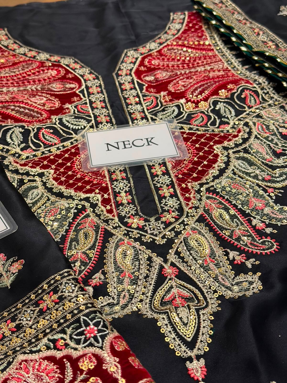 ETHNC LUXURY EMBROIDERED SILK KAFTAN - 3 PC UNSTITCHED